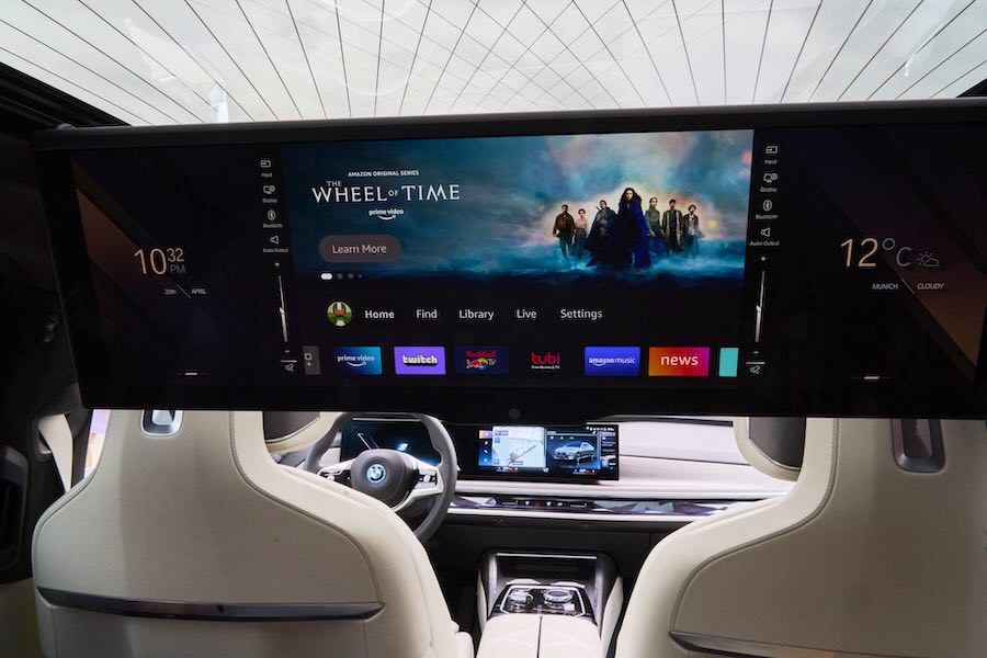 Разблокировка TV и DVD в движении BMW