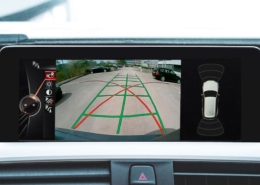 Установка камеры заднего вида BMW в Харькове